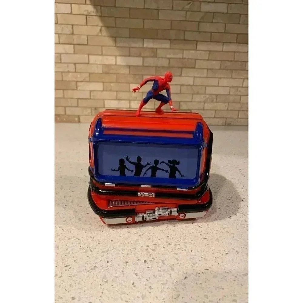 2022 Disney Park‎ Spiderman web slinger vehicle. BG